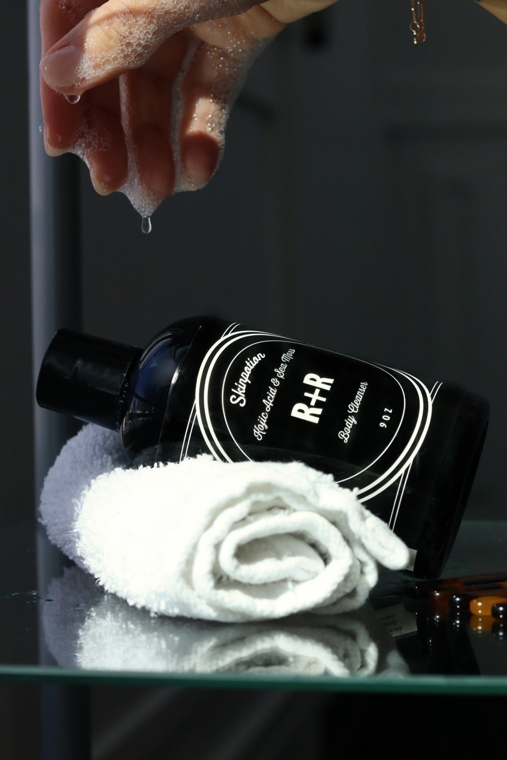 R+R Body Cleanser – Skinpotion